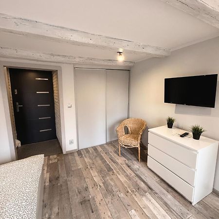 Apartament Z Widokiem Na Pomnik Kopernika - Rynek Staromiejski Торунь Экстерьер фото
